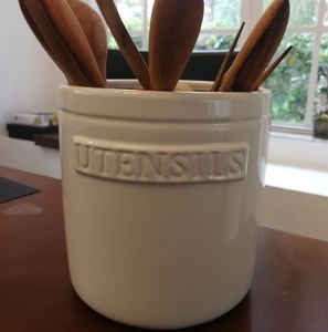Utensil Holder